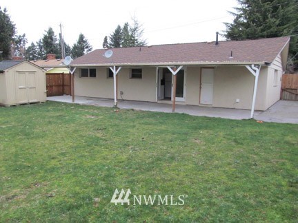 3405 Northeast 10th Street Renton, WA 98056 - Photo 12 of 13 Gallery Image 12