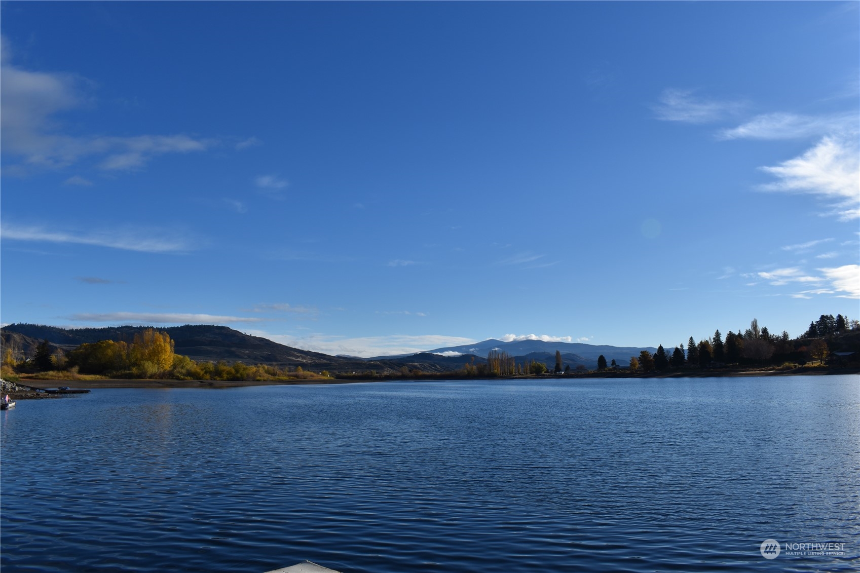 685 Loomis-Oroville Road Tonasket, WA 98855 - Photo 4 of 36 a view of ocean and sunset