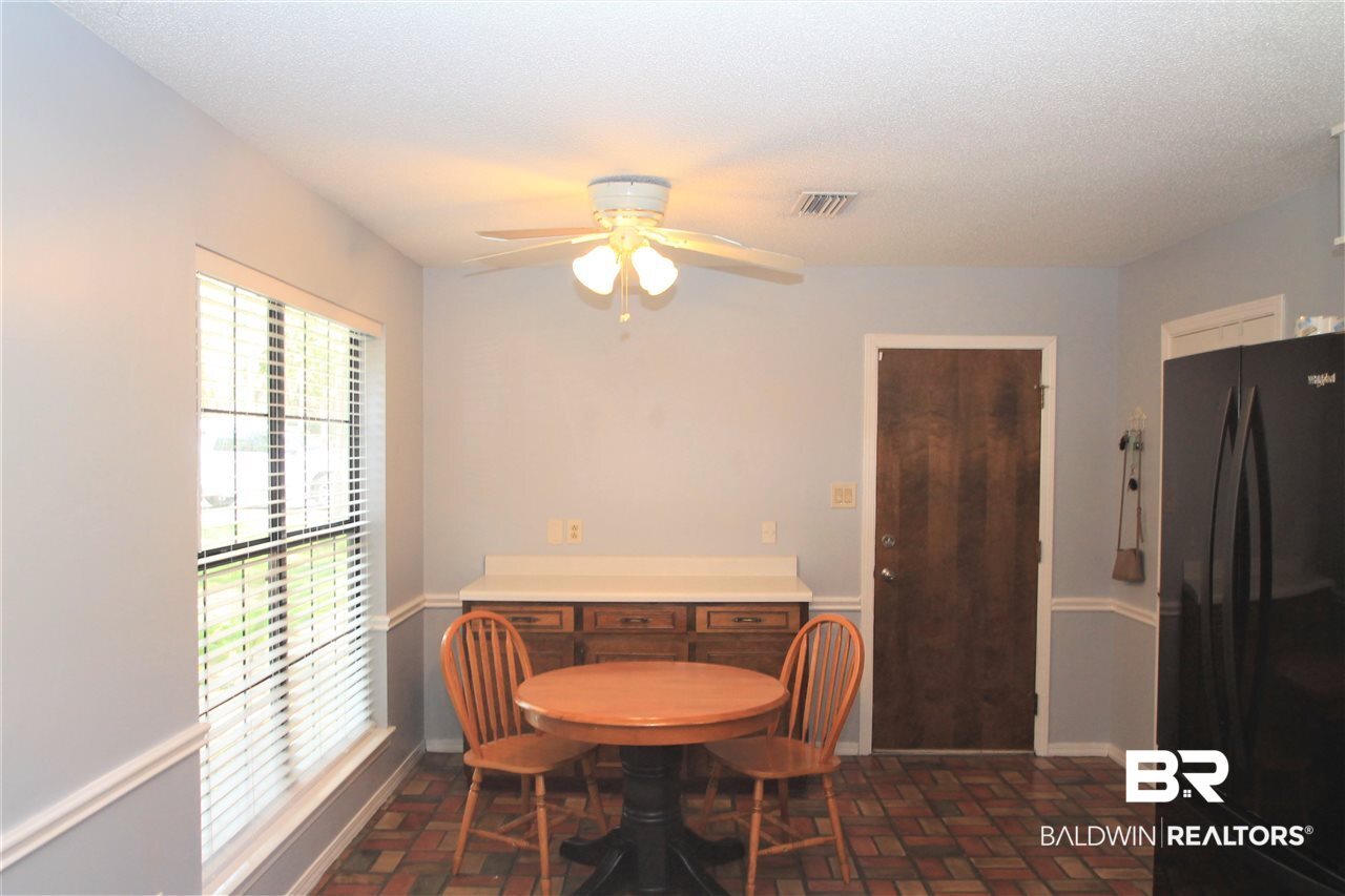 137 Michael Loop Daphne, AL 36526 - Photo 13 of 29 Breakfast Area w/Buffet