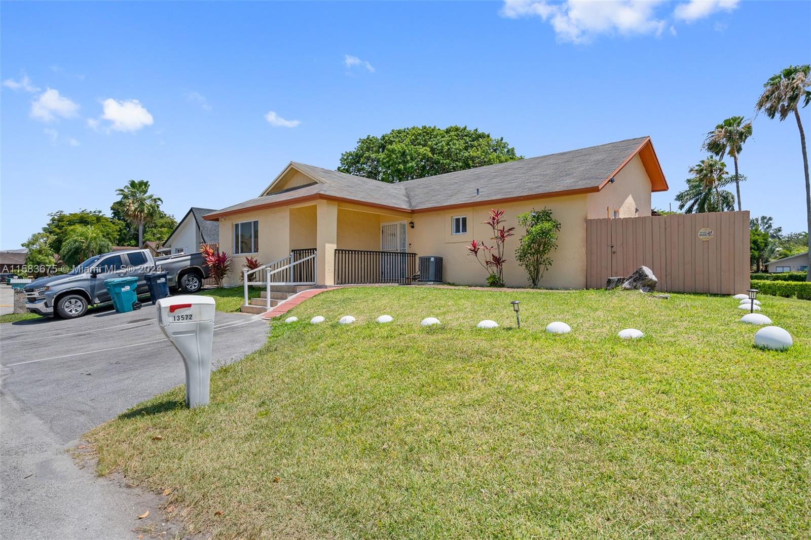 13572 Southwest 285th Ter  