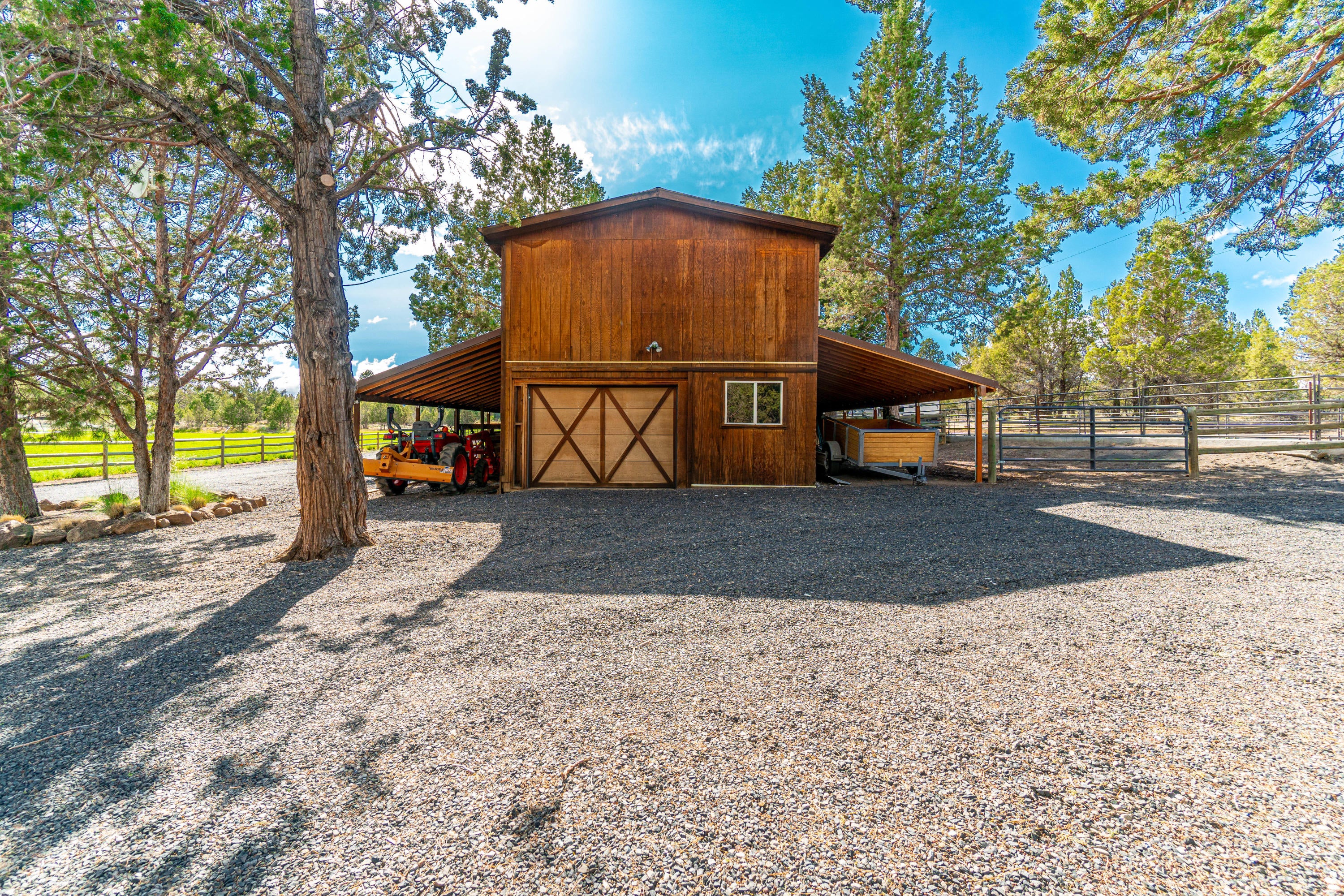 69620 Carlton Road Sisters, OR 97759 - Photo 31 of 50 RileyVisuals-26