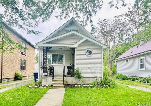 $98,900 | 333 73rd Street, Niagara Falls, NY 14304