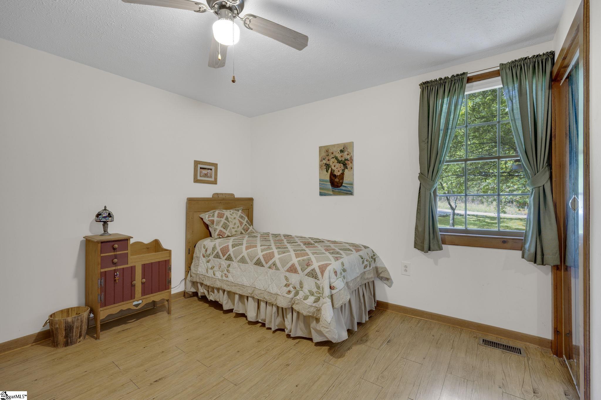 437 West Gate Road, Unit 435 & 437 W Pickens, SC 29671 - Photo 18 of 50