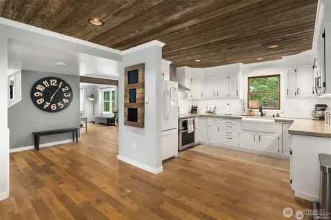 $1,150,000 | 8002 156th Street Southeast, Snohomish, WA 98296