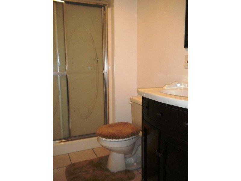 2237 Middle Road Sidney, ME 04330 - Photo 20 of 35 Bathroom.
