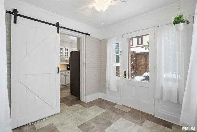 $280,000 | 1330 29th Street, Moline, IL 61265