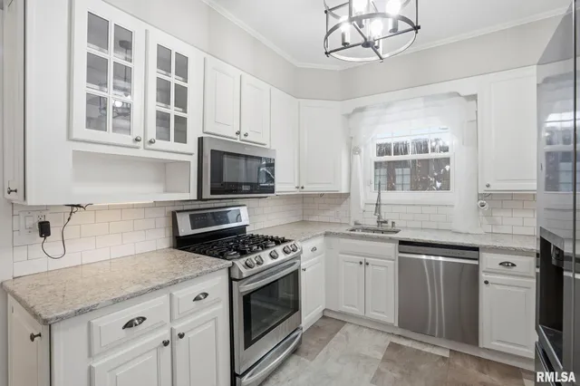 $280,000 | 1330 29th Street, Moline, IL 61265