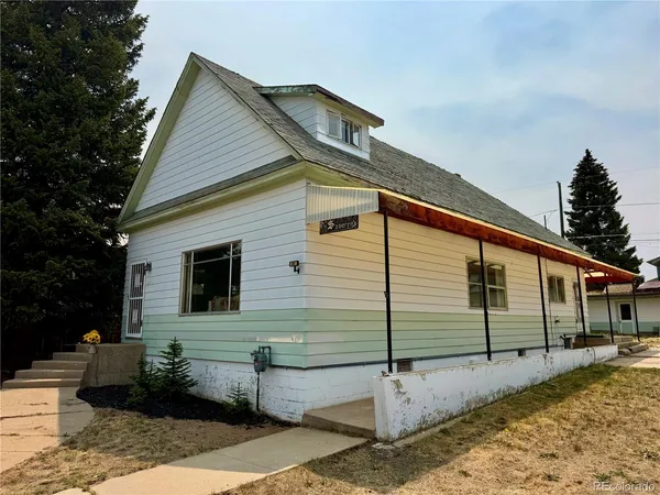 $570,000 | 421 West 8th Street, Leadville, CO 80461