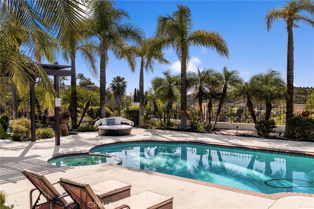 2465 Via Oeste Drive Fallbrook, CA 92028 - Photo 26 of 44