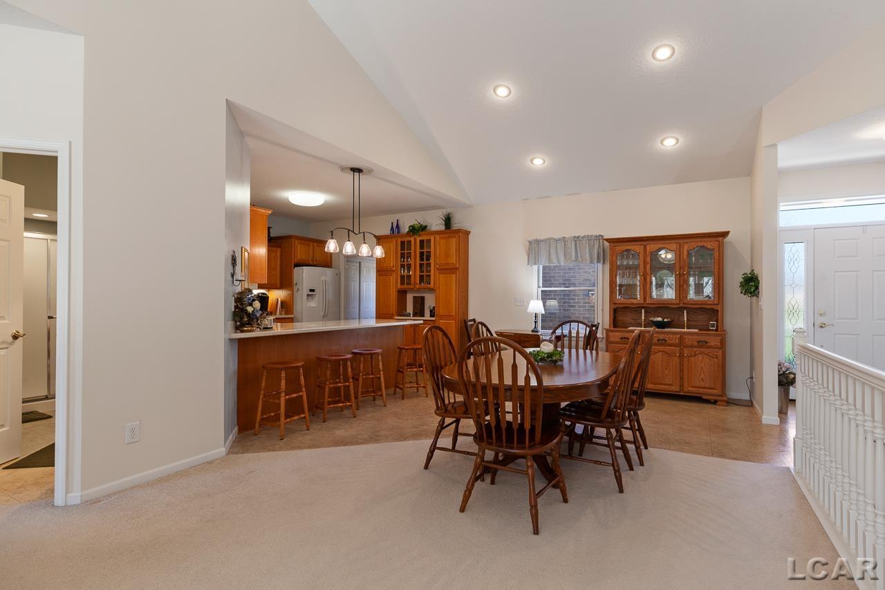 4242 Evergreen Road Adrian, MI 49221 - Photo 9 of 31 50142322-84af082b-d320-45fe-88b0-7b0d1e46204b.JPG