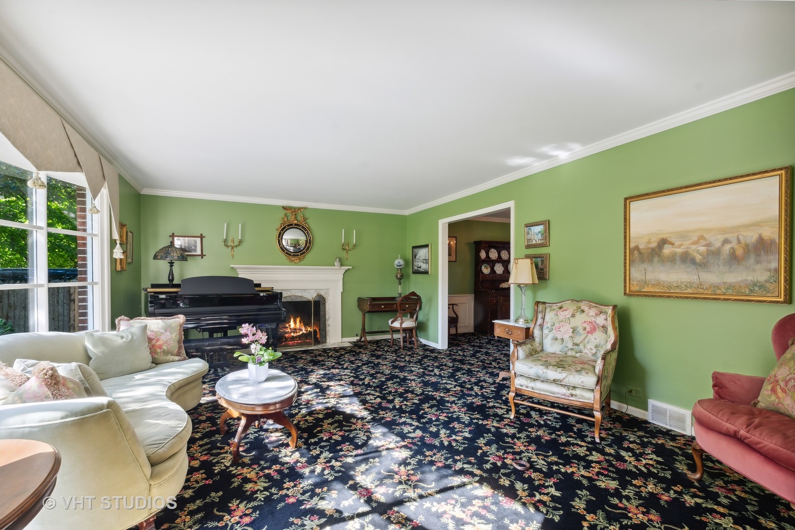 340 Ridge Avenue Winnetka, IL 60093 - Photo 10 of 29 a living room with furniture and a fireplace