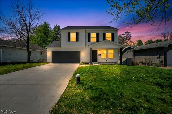 $289,900 | 189 Alexander Drive, Elyria, OH 44035
