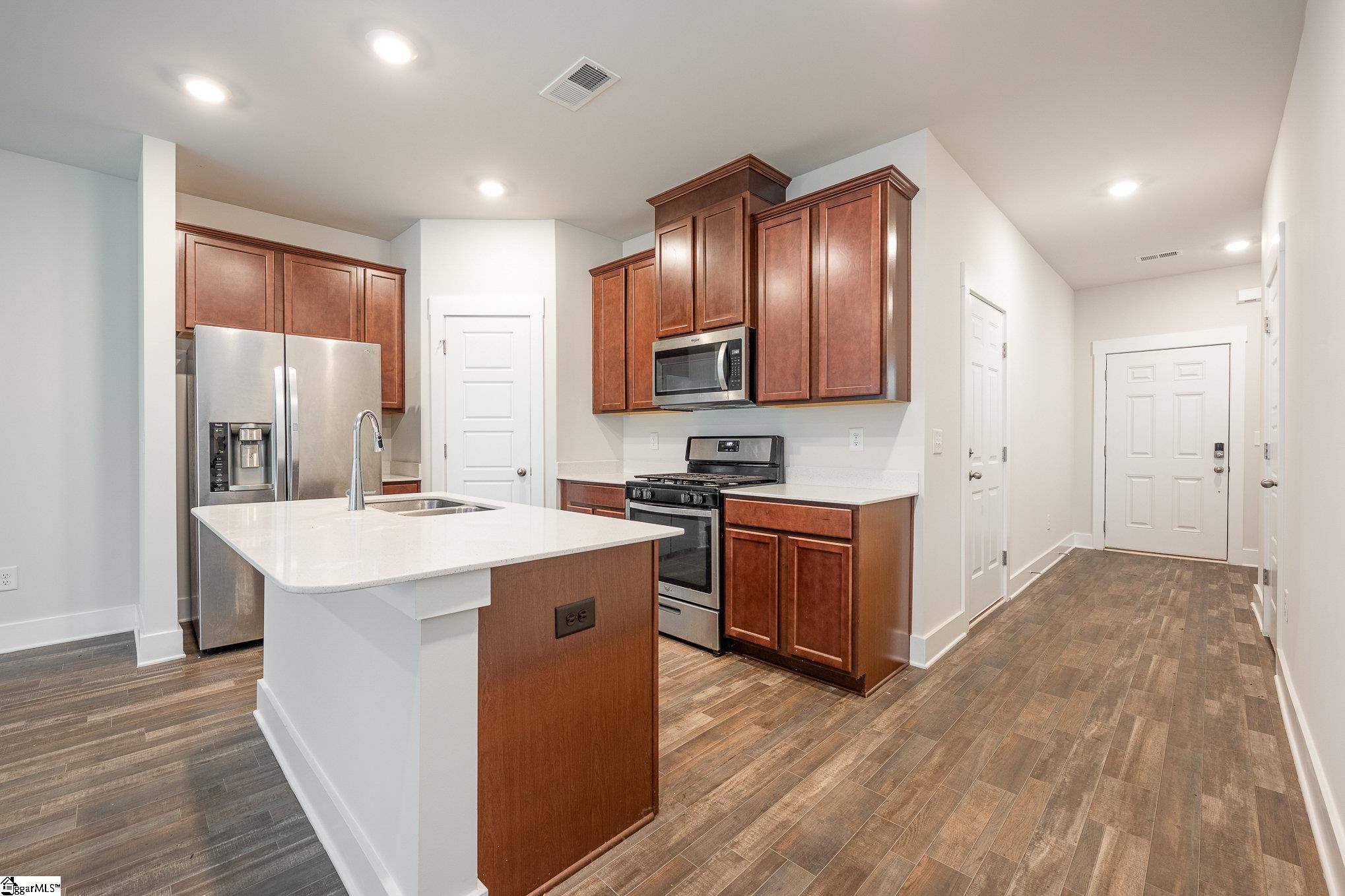 417 Windsinger Lane Greer, SC 29650 - Photo 10 of 25 Gallery Image 10