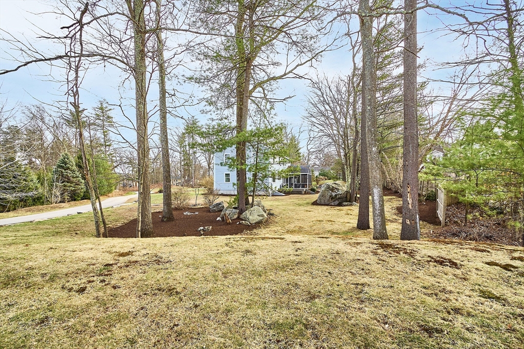 1 Roosevelt Drive Acton, MA 01720 - Photo 31 of 34