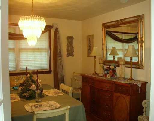 124 Laurel Way Spring Church, PA 15686 - Photo 3 of 8 Dining Room.