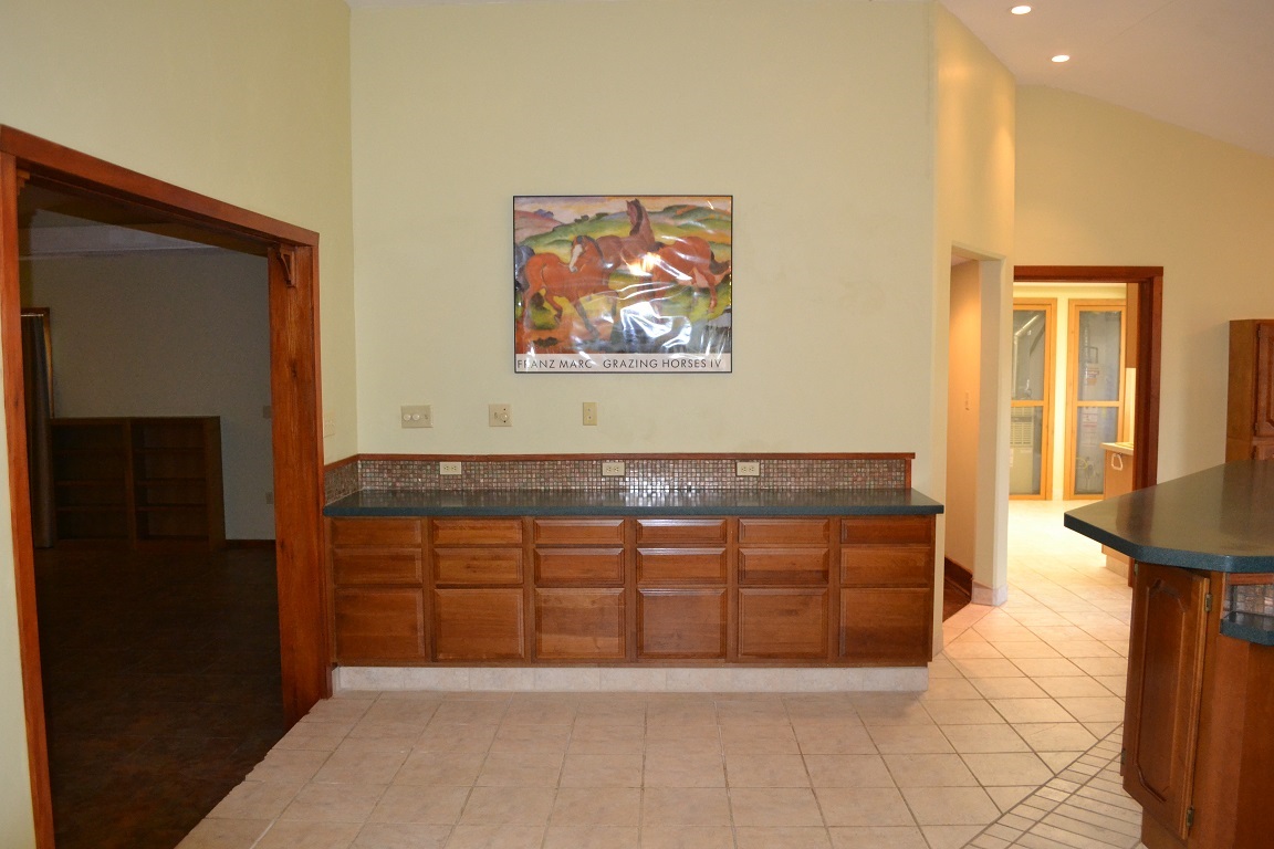 727 East Washington Center Road Fort Wayne, IN 46825 - Photo 14 of 28 Gallery Image 14