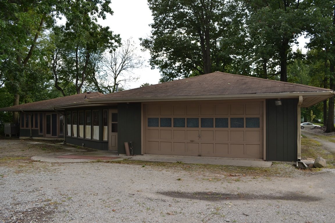 727 East Washington Center Road Fort Wayne, IN 46825 - Photo 3 of 28 Gallery Image 3