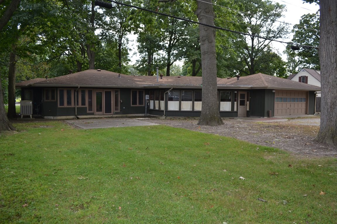 727 East Washington Center Road Fort Wayne, IN 46825 - Photo 4 of 28 Gallery Image 4