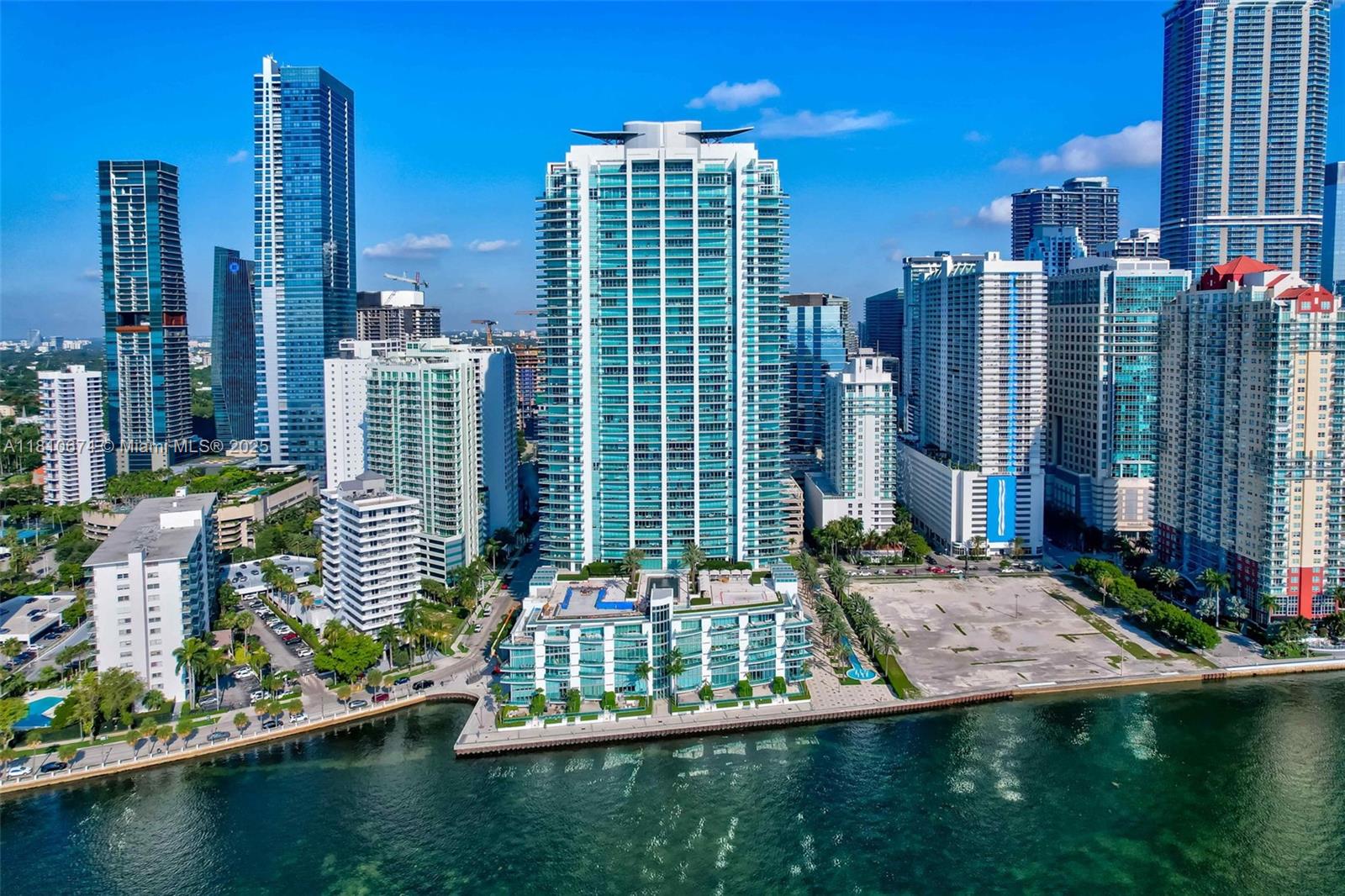 1331 Brickell Bay Drive, Unit 1504 Miami, FL 33131 - Photo 26 of 30 a house view with a garden space