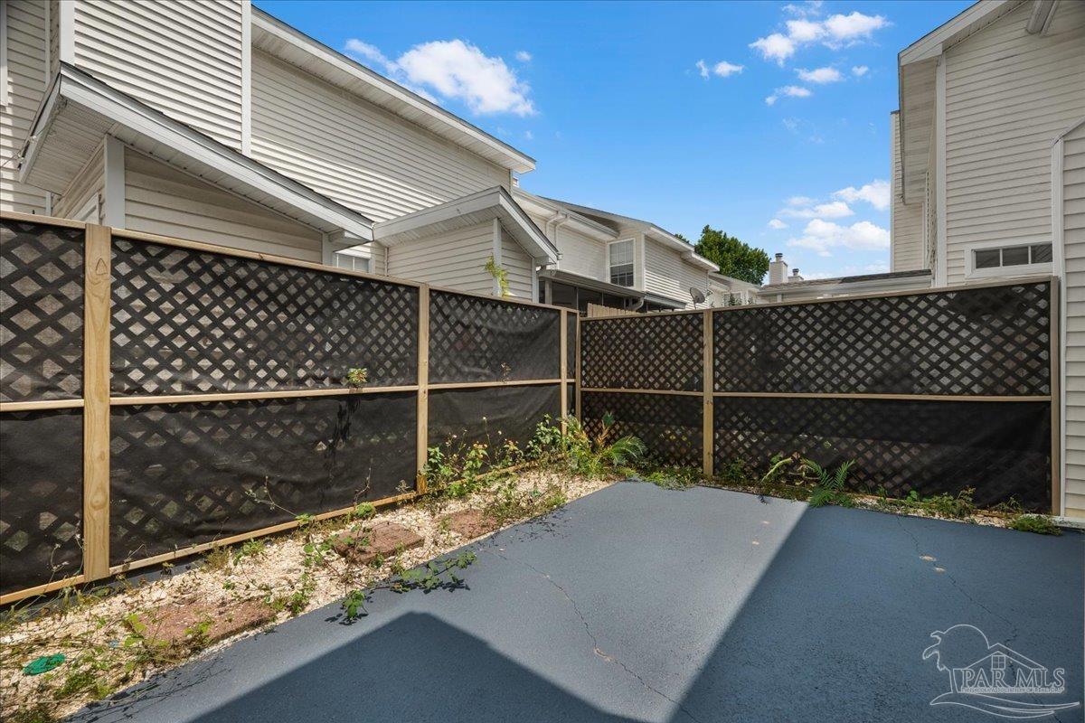 601 East Burgess Road, Unit J2 Pensacola, FL 32504 - Photo 35 of 38 a view of a street