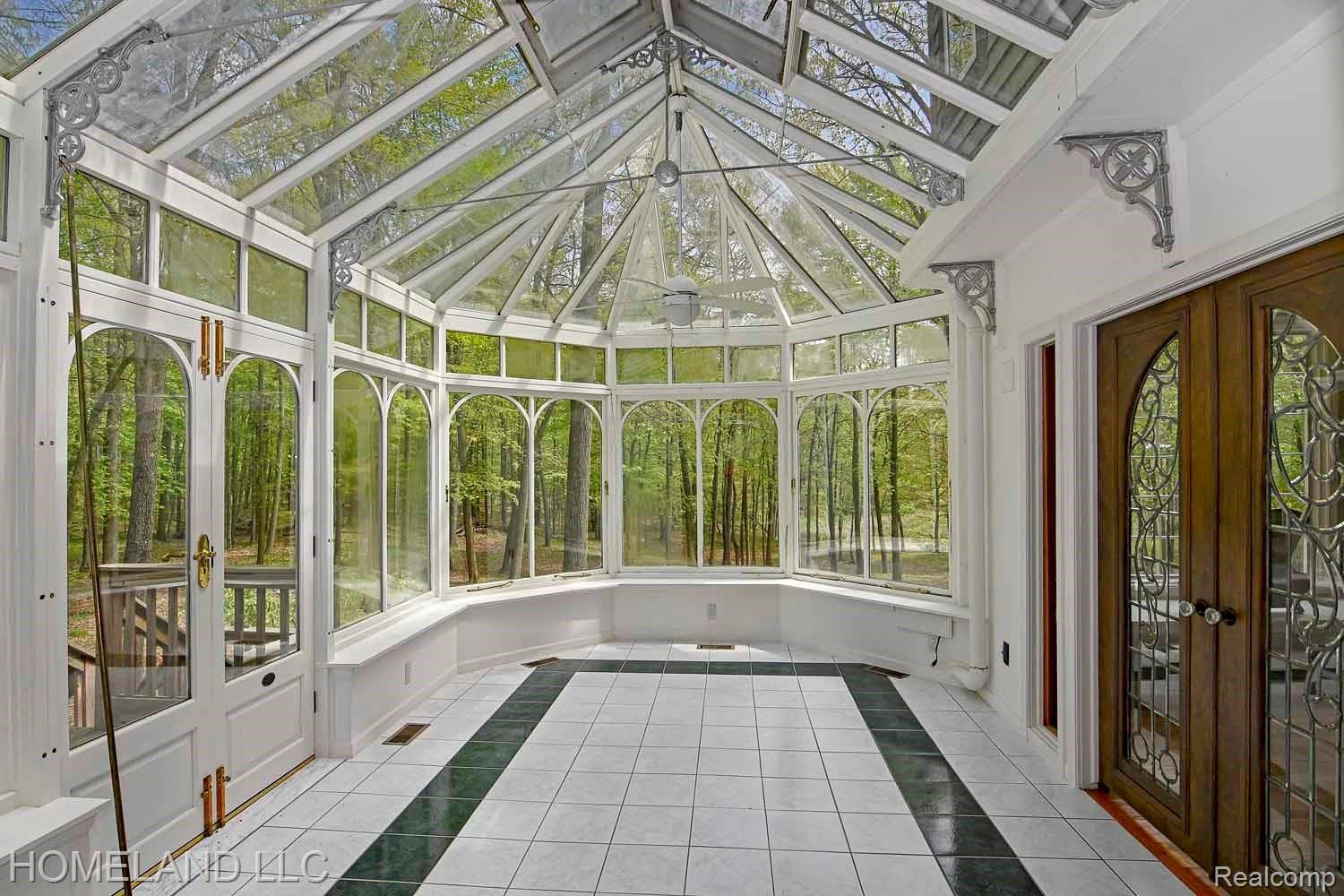 13631 Neal Road Davisburg, MI 48350 - Photo 13 of 26 solarium
