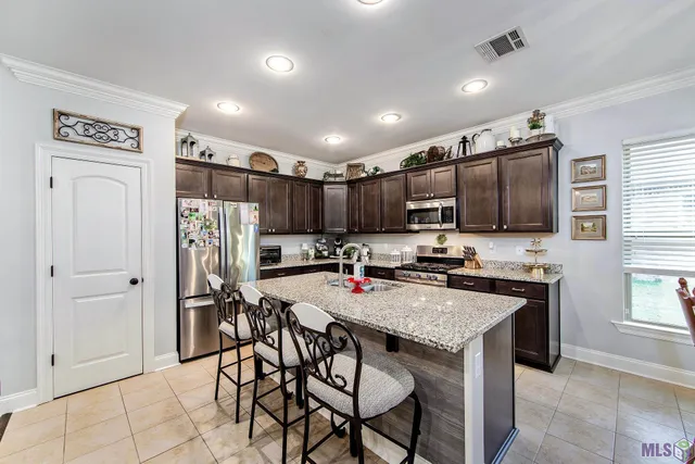 $312,900 | 149 Magnolia Bluff Drive, Gray, LA 70359