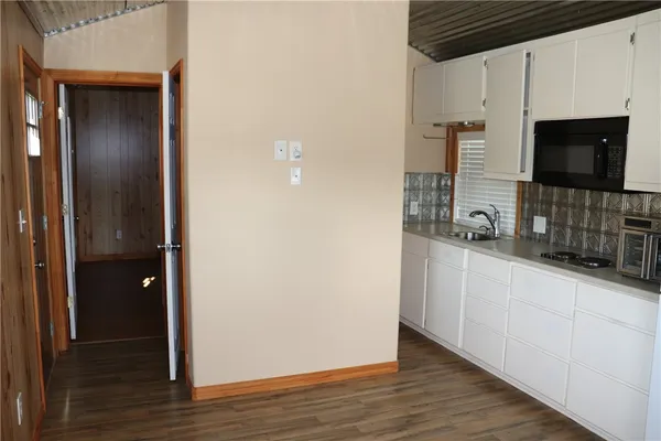 $650 | 320 Gulf Avenue, Unit A, Caldwell, TX 77836