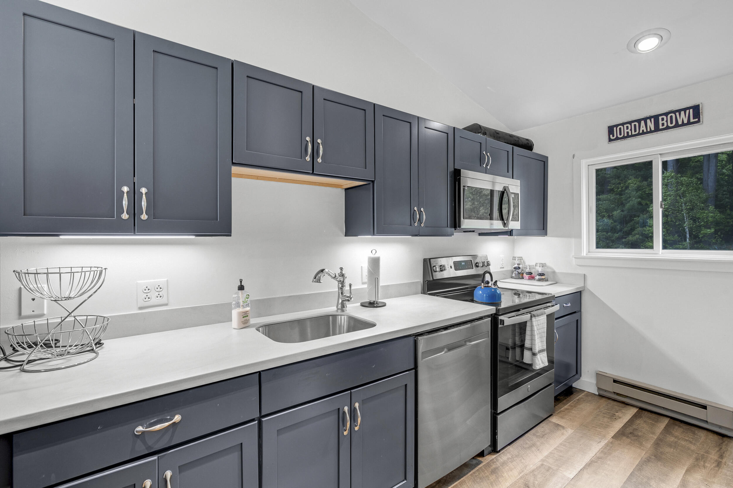 88 Fairway Road, Unit 550 Bethel, ME 04217 - Photo 11 of 39 8_88fairwayunit550-4