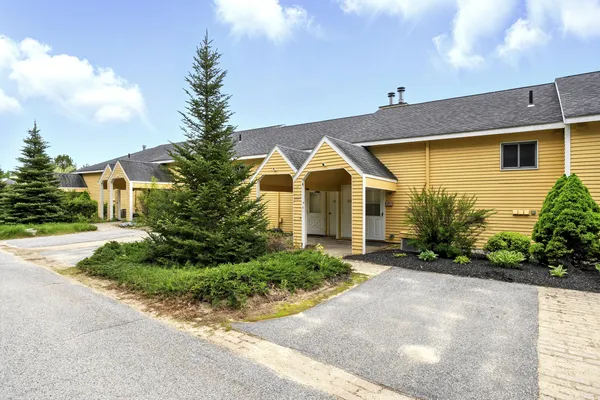 $445,000 | 88 Fairway Road, Unit 550, Bethel, ME 04217