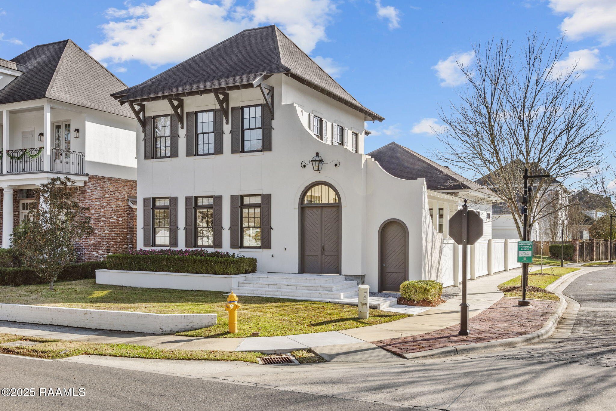 1908 Glasgow Avenue Baton Rouge, LA 70808 - Photo 2 of 34 2-web-or-mls-1908 Glasgow Ave-2