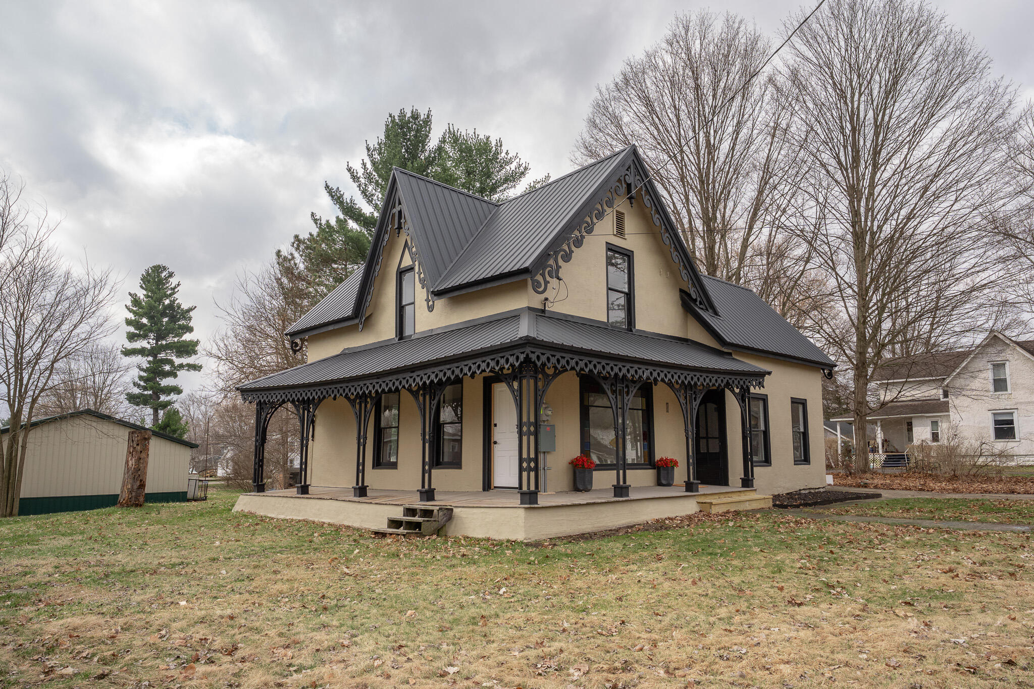 301 West Michigan Avenue Augusta, MI 49012 - Photo 1 of 15 DSC04969