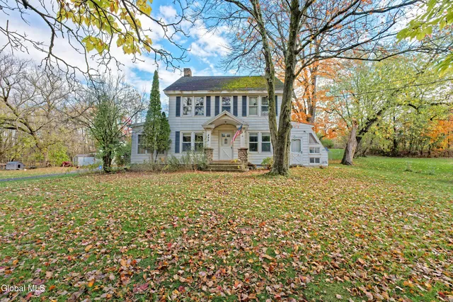 $299,900 | 496 County Route 7, Nassau, NY 12123