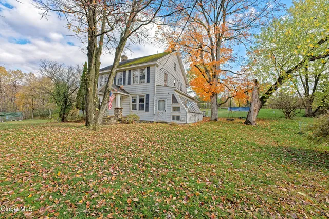 $299,900 | 496 County Route 7, Nassau, NY 12123