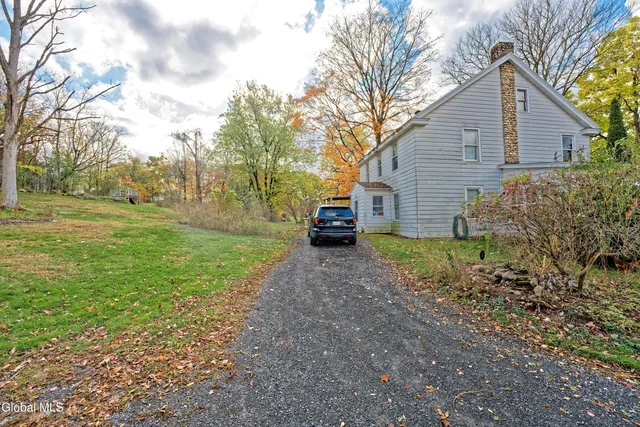 $299,900 | 496 County Route 7, Nassau, NY 12123