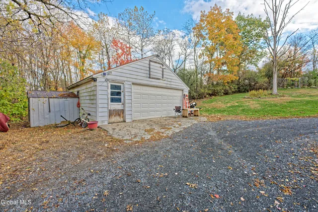 $299,900 | 496 County Route 7, Nassau, NY 12123