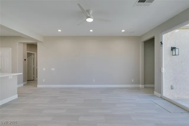 $3,750 | 10914 Moonbeam Glow Lane, Las Vegas, NV 89135