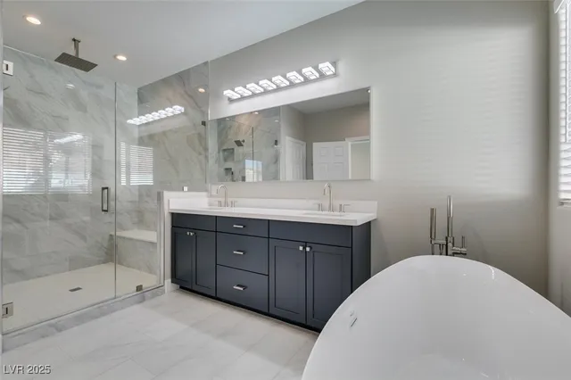 $3,750 | 10914 Moonbeam Glow Lane, Las Vegas, NV 89135