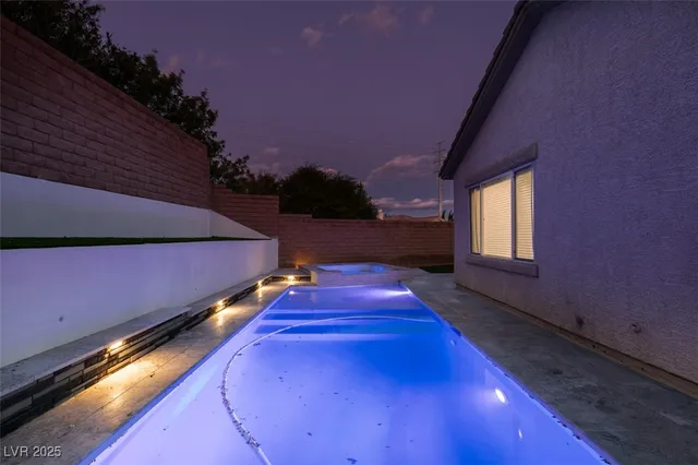 $3,750 | 10914 Moonbeam Glow Lane, Las Vegas, NV 89135