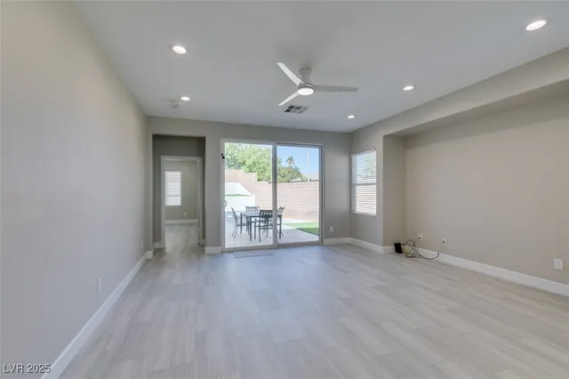 $3,750 | 10914 Moonbeam Glow Lane, Las Vegas, NV 89135