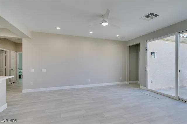 $3,750 | 10914 Moonbeam Glow Lane, Las Vegas, NV 89135