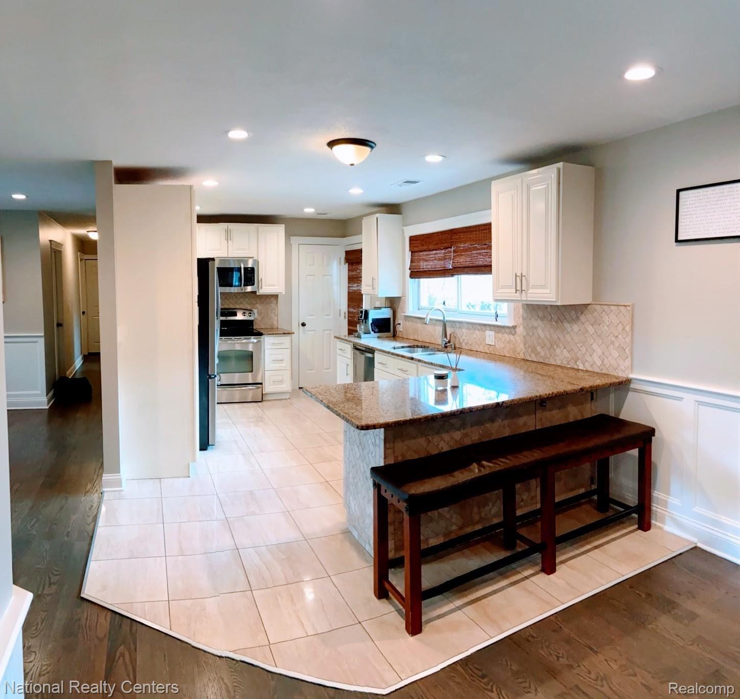 49301 Wear Road Belleville, MI 48111 - Photo 8 of 20 wear(1).jpg