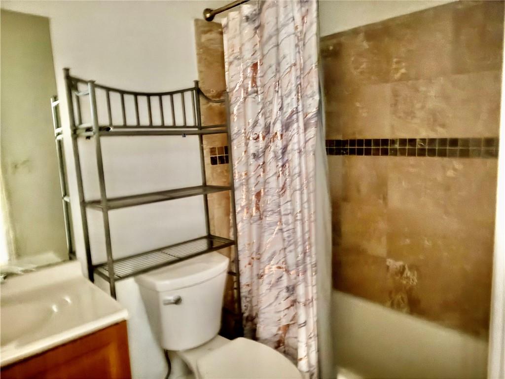 2524 Pecan Drive, Unit B Chalmette, LA 70043 - Photo 13 of 14