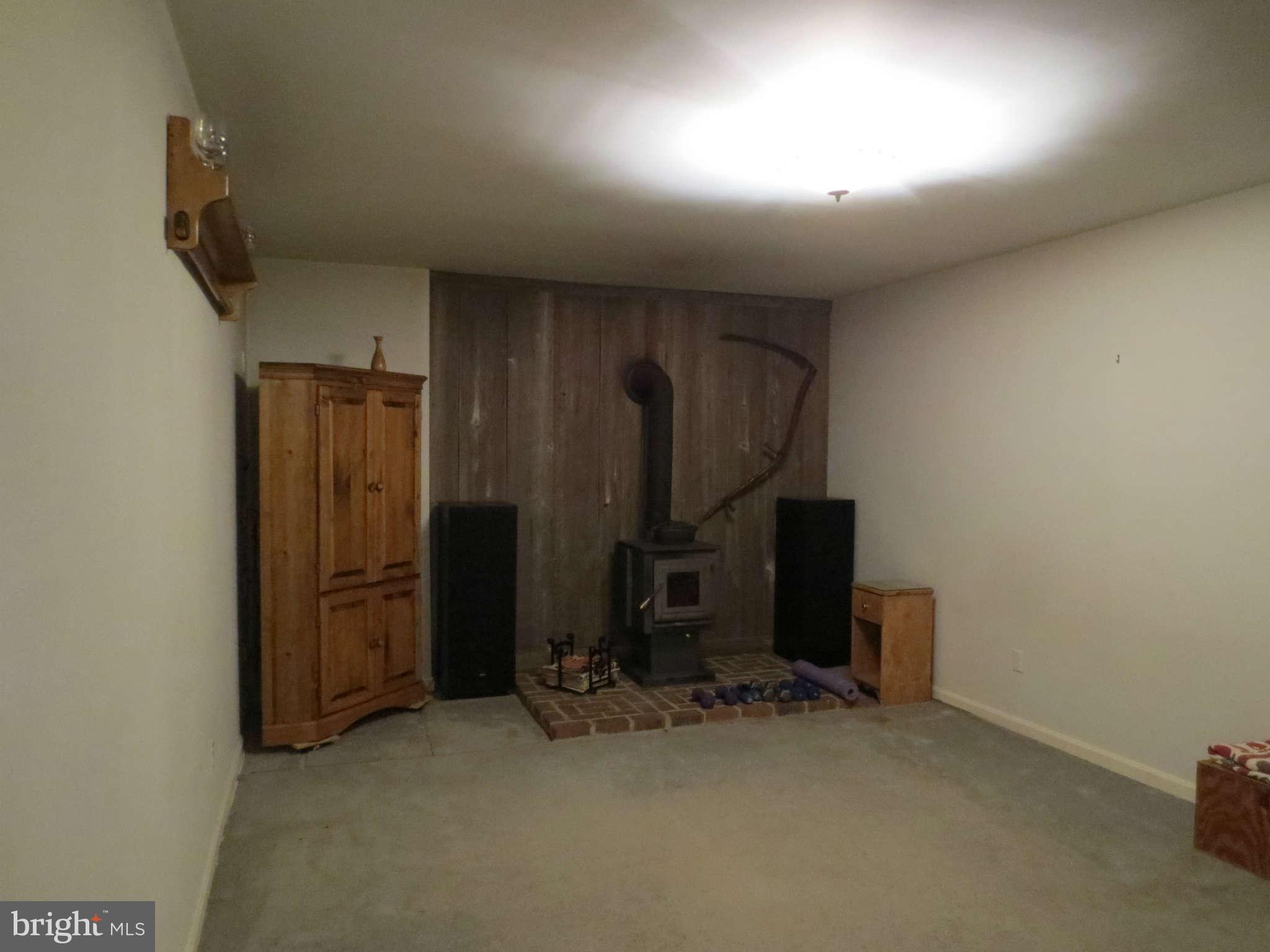 3325 Crane Road Port Republic, MD 20676 - Photo 17 of 23 Family Room