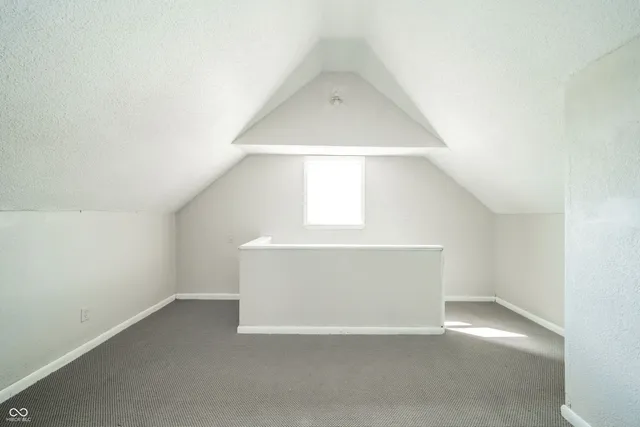 $169,900 | 5694 East State Road 36, Mooreland, IN 47360