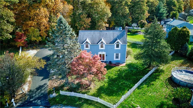 $699,000 | 33 Sandy Way, Cumberland, RI 02864