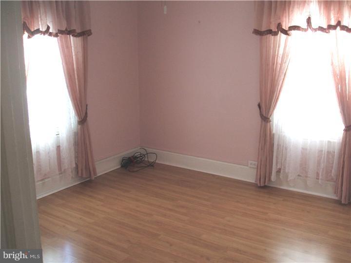 226 New Jersey Road Brooklawn, NJ 08030 - Photo 8 of 19 Gallery Image 8