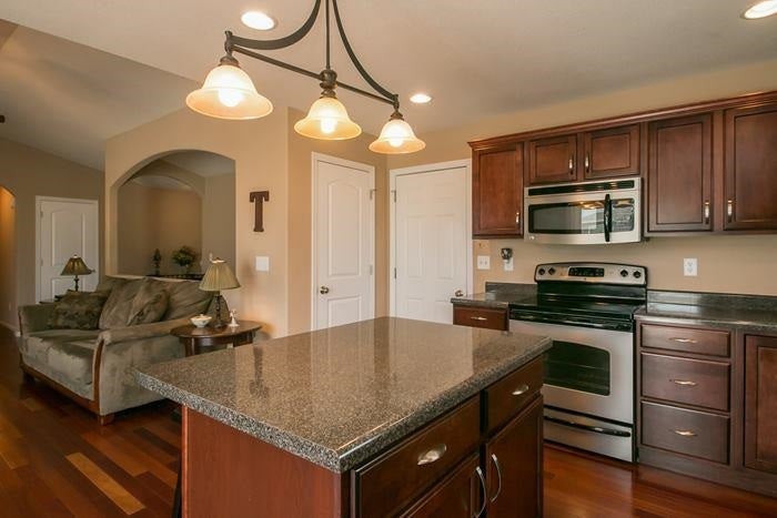 10 Lily Pond Road North Liberty, IA 52317 - Photo 3 of 24 Gallery Image 3