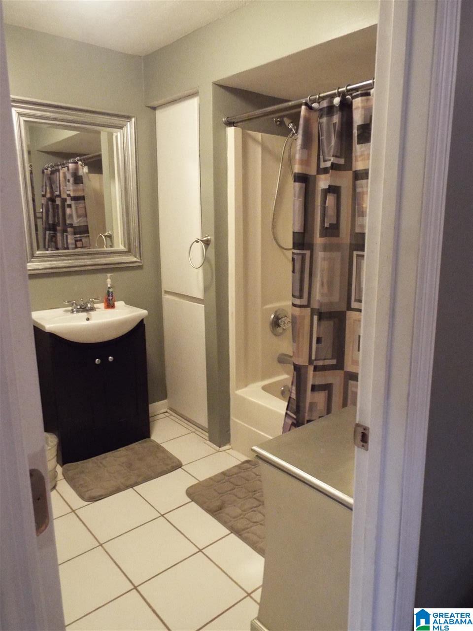 4487 Middle Street Mulga, AL 35118 - Photo 10 of 23