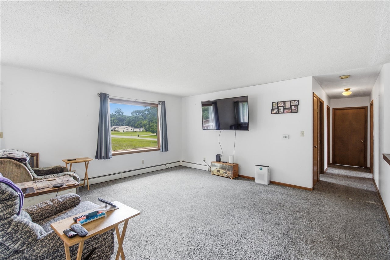 81611 White Oak Drive Decatur, MI 49045 - Photo 17 of 38 Gallery Image 17