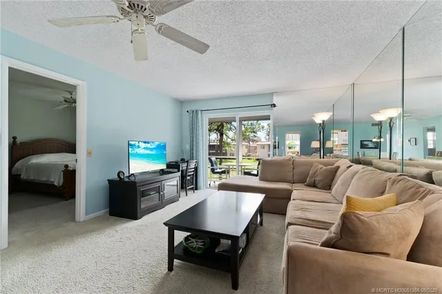 $84,900 | 1953 Southwest Palm City Road, Unit 27G, Stuart, FL 34994
